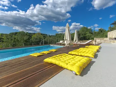 Villa für 9 Personen (350 m²) in Bokordići 8/10