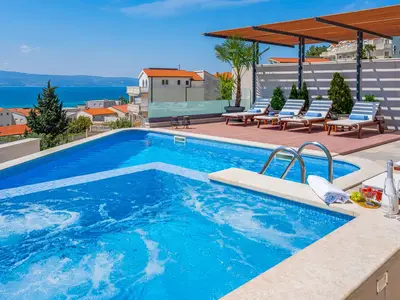 Amazing sea views from every corner, private heated pool with attached jacuzzi