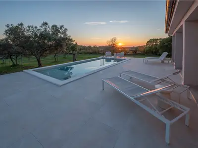 Villa für 6 Personen (160 m²) in Bale 1/10