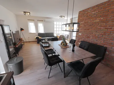 DiningRoom