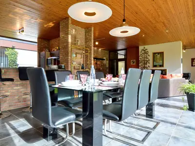 DiningRoom