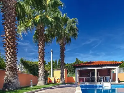 Villa für 8 Personen (160 m²) in Sumartin 9/10