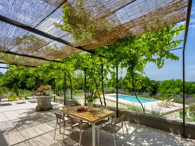 Villa für 8 Personen (300 m²) in Sumber 3/10