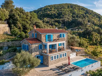 Villa für 12 Personen (238 m²) in Supetarska Draga 1/10
