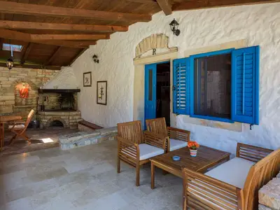 Villa für 4 Personen (84 m²) in Sveti Lovreč 2/10