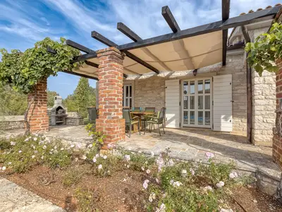 Villa für 8 Personen (200 m²) in Sveti Lovreč 9/10