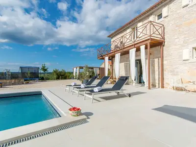 Villa für 8 Personen (135 m²) in Sveti Lovreč Pazenatički 2/10