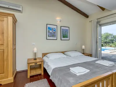 Villa für 8 Personen (200 m²) in Sveti Lovreč 8/10