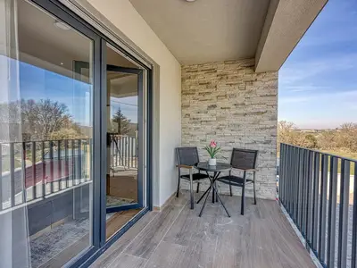 Villa für 8 Personen (200 m²) in Sveti Lovreč Pazenatički 10/10