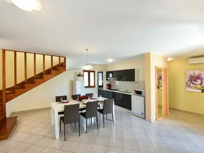 Villa für 6 Personen (115 m²) in Sveti Lovreč 8/10