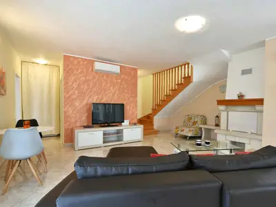Villa für 6 Personen (140 m²) in Sveti Lovreč 7/10