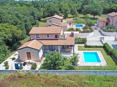 Villa für 6 Personen (140 m²) in Sveti Lovreč 3/10