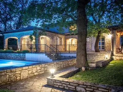 Villa für 8 Personen (150 m²) in Sveti Lovreč 1/10