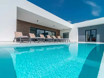 Villa für 6 Personen (210 m²) in Sveti Petar U Sumi 5/10