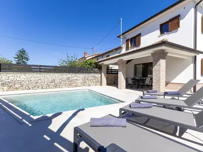 Villa für 6 Personen (130 m²) in Sveti Petar U Sumi 3/10