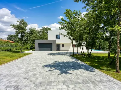 Villa für 8 Personen (220 m²) in Sveti Petar u Šumi 5/10