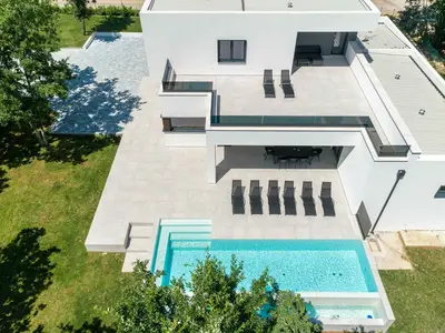 Villa für 8 Personen (220 m²) in Sveti Petar u Šumi 9/10