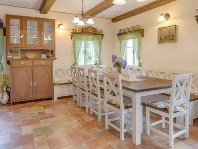 DiningRoom