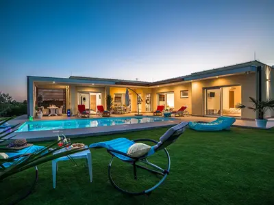 Villa für 6 Personen (180 m²) in Svetvinčenat 1/10