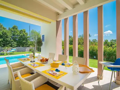 Villa für 6 Personen (180 m²) in Svetvinčenat 8/10