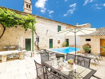 Villa für 8 Personen (190 m²) in Svetvinčenat 1/10