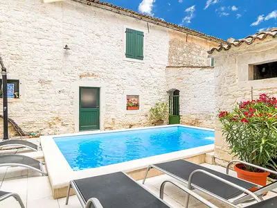 Villa für 8 Personen (190 m²) in Svetvinčenat 4/10