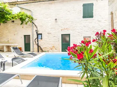 Villa für 8 Personen (190 m²) in Svetvinčenat 5/10