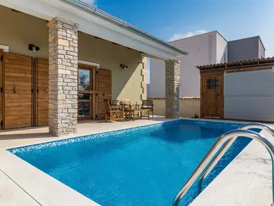 Villa für 6 Personen (144 m²) in Svetvinčenat 6/10