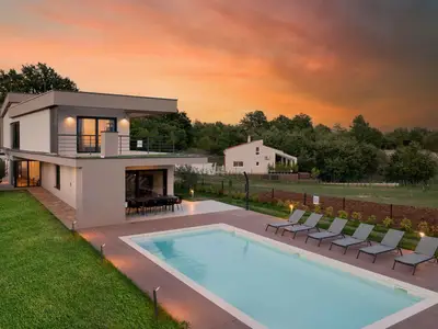 Villa für 10 Personen (275 m²) in Svetvinčenat 2/10