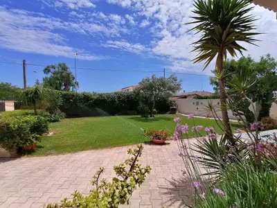 Villa für 6 Personen (90 m²) in Arenella 8/10