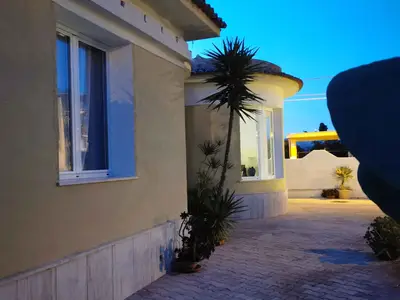 Villa für 6 Personen (90 m²) in Arenella 10/10