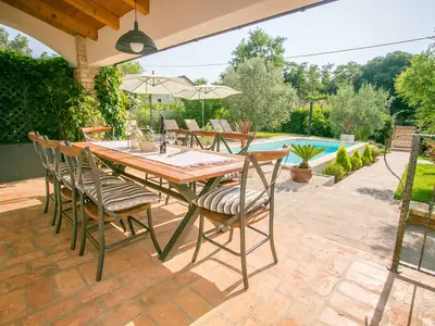 Villa für 6 Personen (119 m²) in Tar 3/10