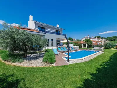 Villa für 8 Personen (180 m²) in Tar 5/10