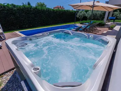 Villa für 8 Personen (180 m²) in Tar 6/10