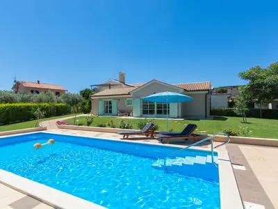Villa für 10 Personen (380 m²) in Tar 9/10