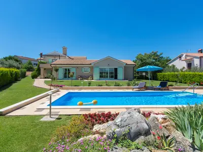Villa für 10 Personen (380 m²) in Tar 10/10