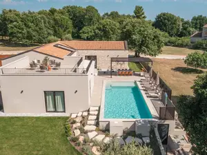 Villa für 9 Personen (200 m²) in Tar