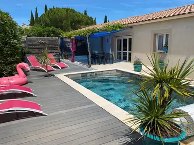 PoolOfHouse