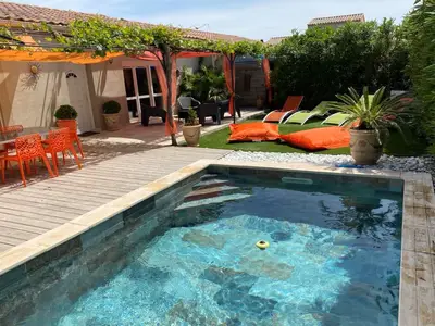 PoolOfHouse