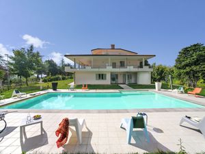 Villa für 6 Personen (124 m²) in Tavullia
