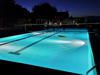 PoolOfHouse