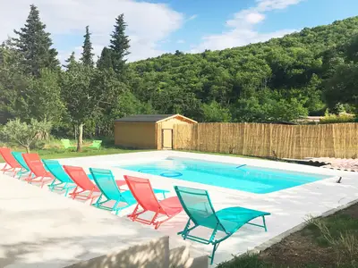 PoolOfHouse