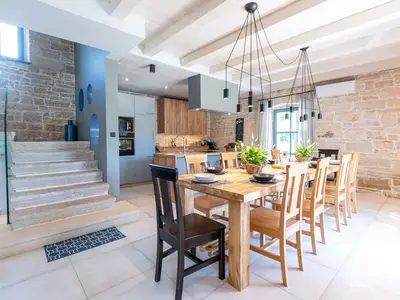 Villa für 8 Personen (240 m²) in Tinjan 8/10