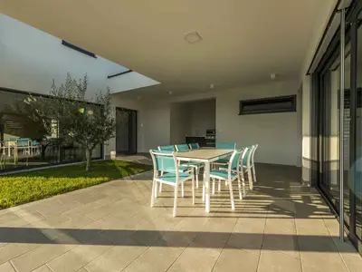 Villa für 8 Personen (360 m²) in Tinjan 7/10