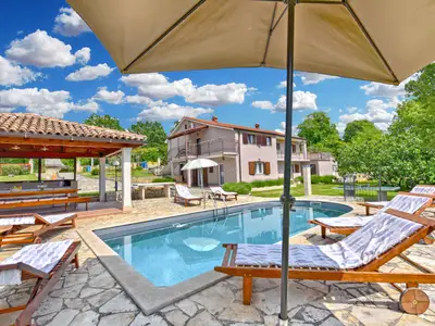 Villa für 12 Personen (120 m²) in Tinjan 2/10