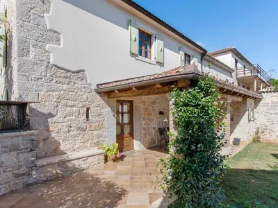 Villa für 5 Personen (80 m²) in Tinjan 8/10