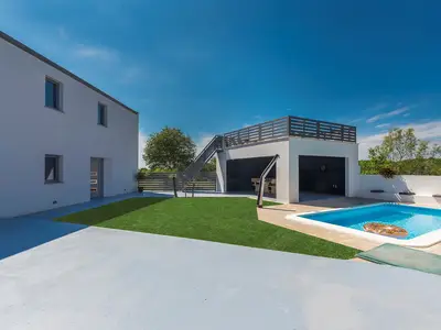 Villa für 8 Personen (120 m²) in Tinjan 2/10