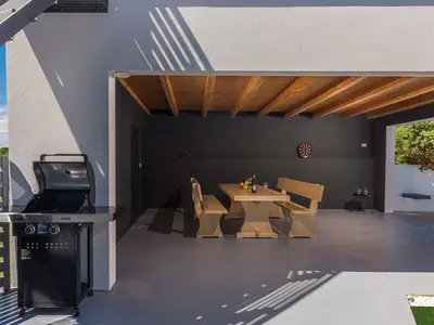 Villa für 8 Personen (120 m²) in Tinjan 4/10