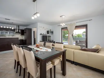 Villa für 6 Personen (160 m²) in Tinjan 4/10