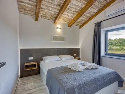Villa für 4 Personen (70 m²) in Tinjan 9/10